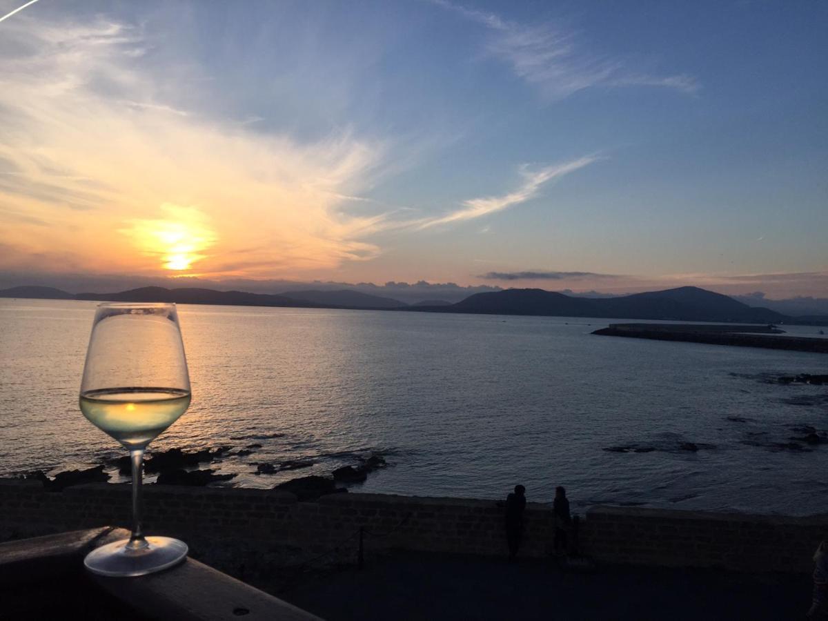 Waterfront Leilighet Alghero Eksteriør bilde